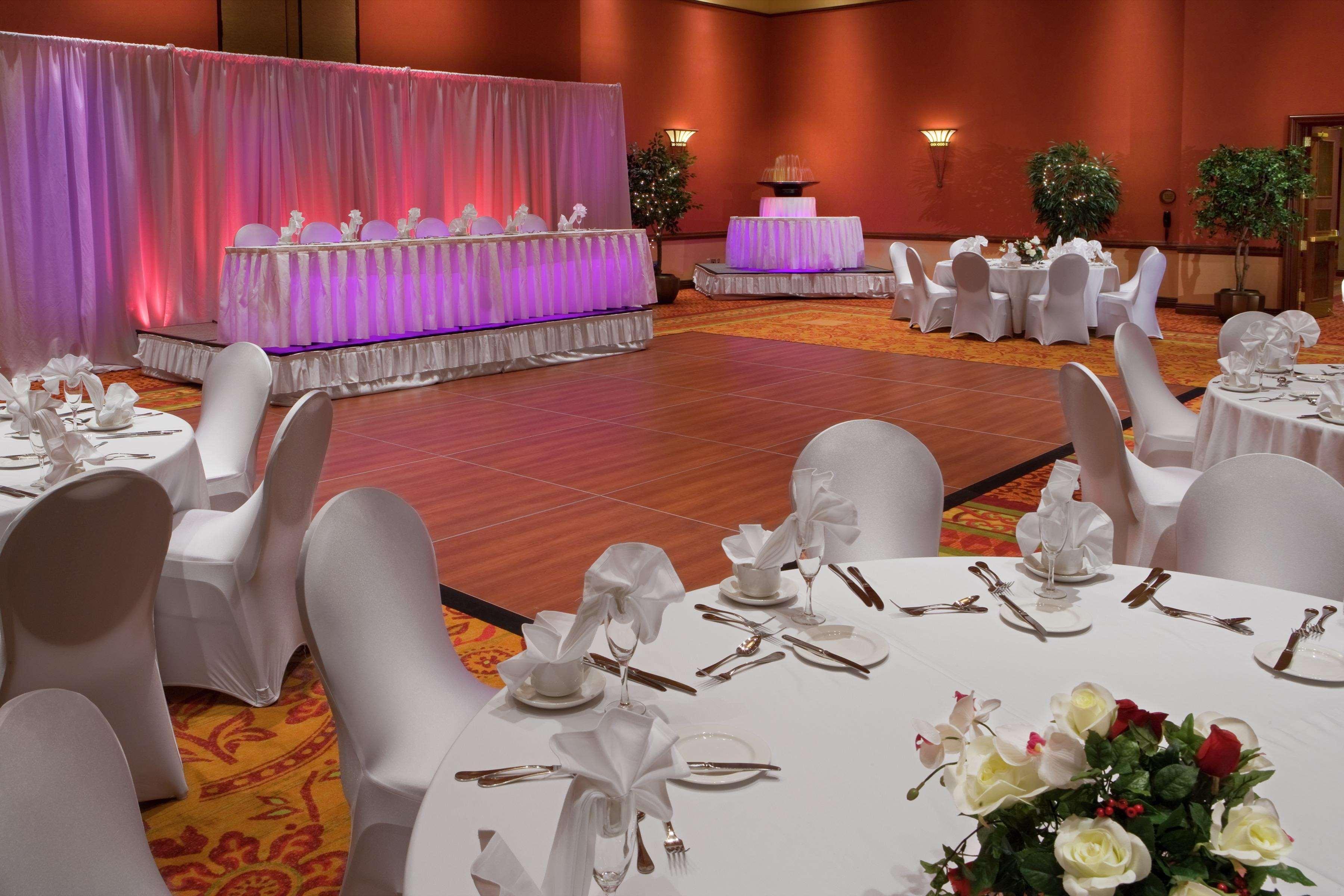 Embassy Suites By Hilton Norman Hotel & Conference Center Luaran gambar
