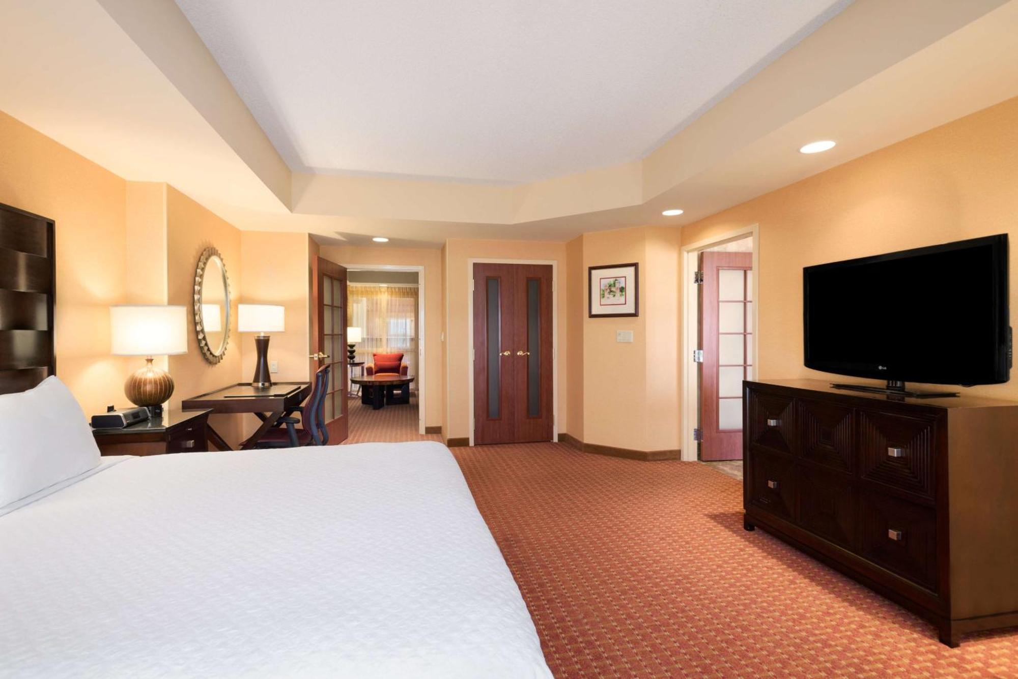 Embassy Suites By Hilton Norman Hotel & Conference Center Luaran gambar