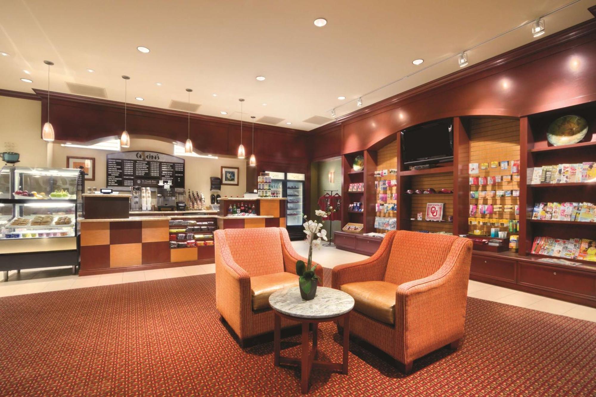 Embassy Suites By Hilton Norman Hotel & Conference Center Luaran gambar