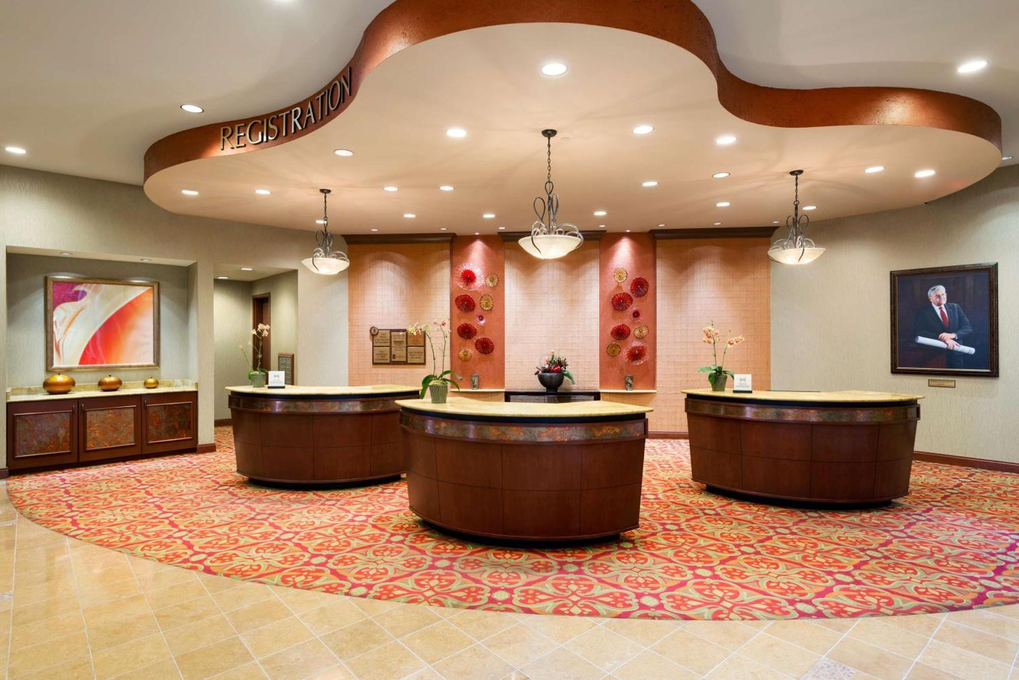 Embassy Suites By Hilton Norman Hotel & Conference Center Luaran gambar