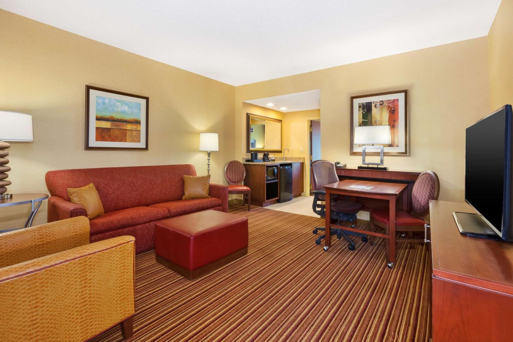 Embassy Suites By Hilton Norman Hotel & Conference Center Luaran gambar