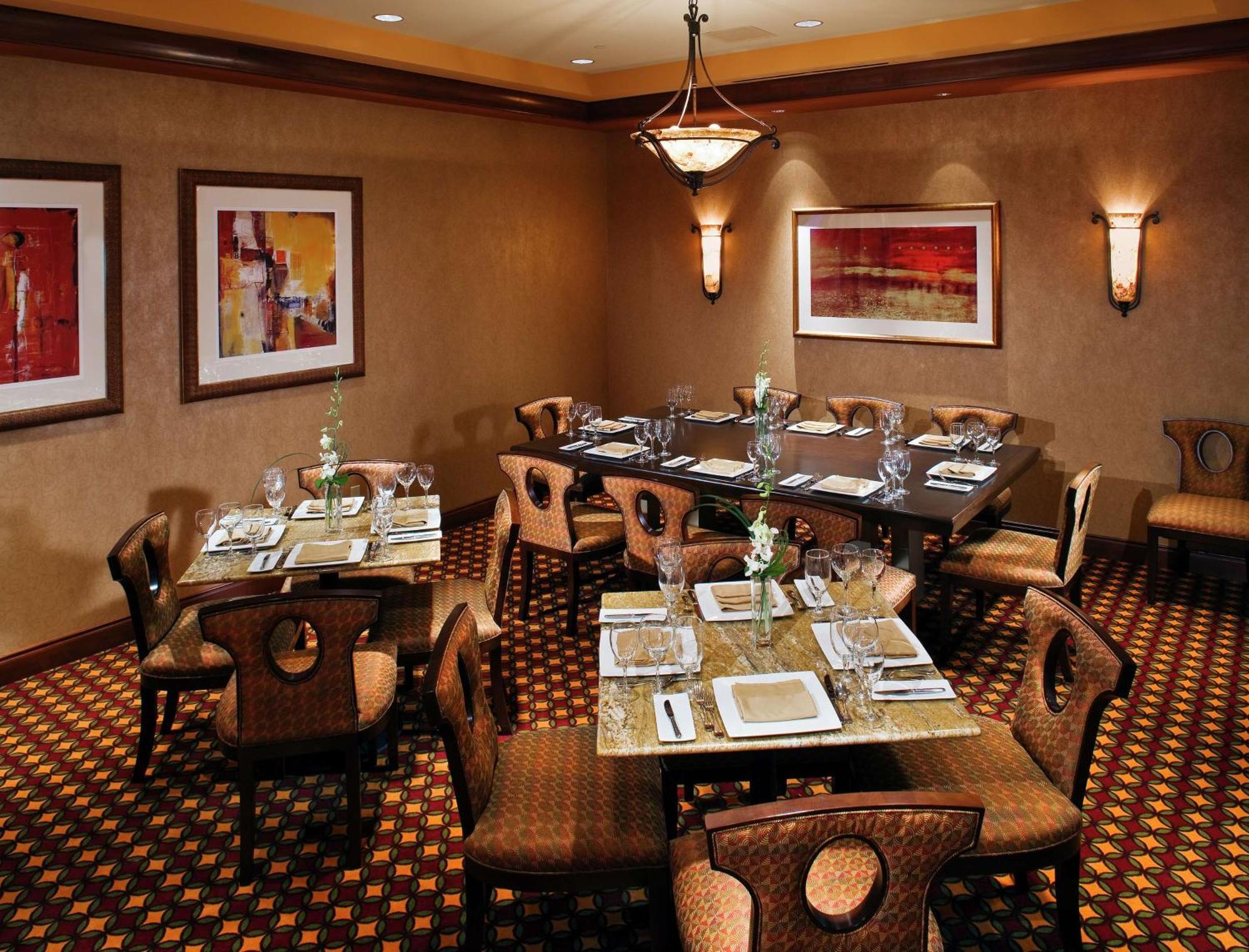 Embassy Suites By Hilton Norman Hotel & Conference Center Luaran gambar