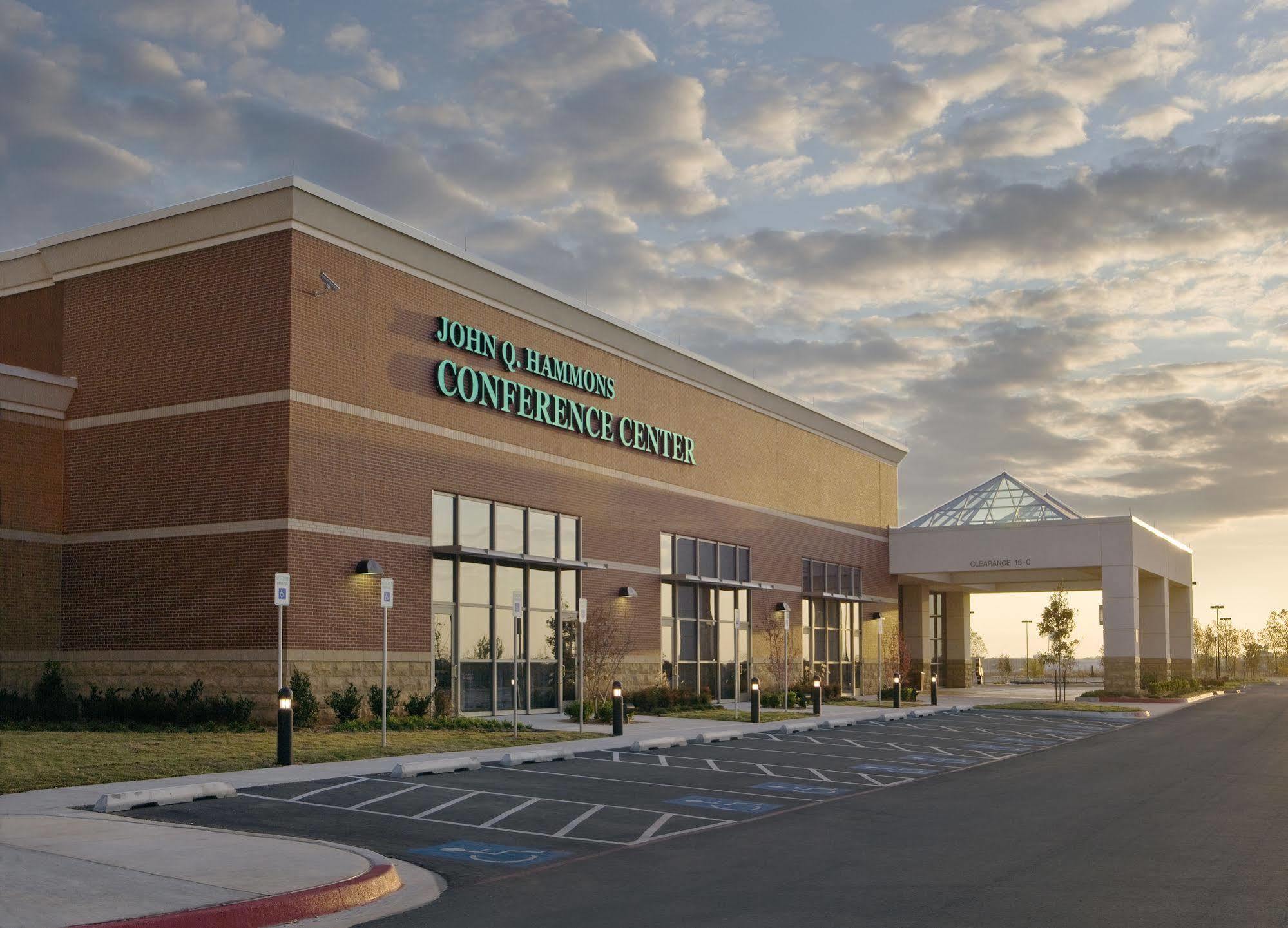 Embassy Suites By Hilton Norman Hotel & Conference Center Luaran gambar